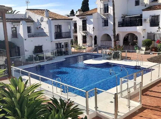 Nueva Nerja Pueblo Andaluz Casa Grafton